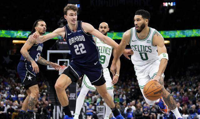 主场击溃凯尔特人豪取6连胜 魔术重建3年终现曙光